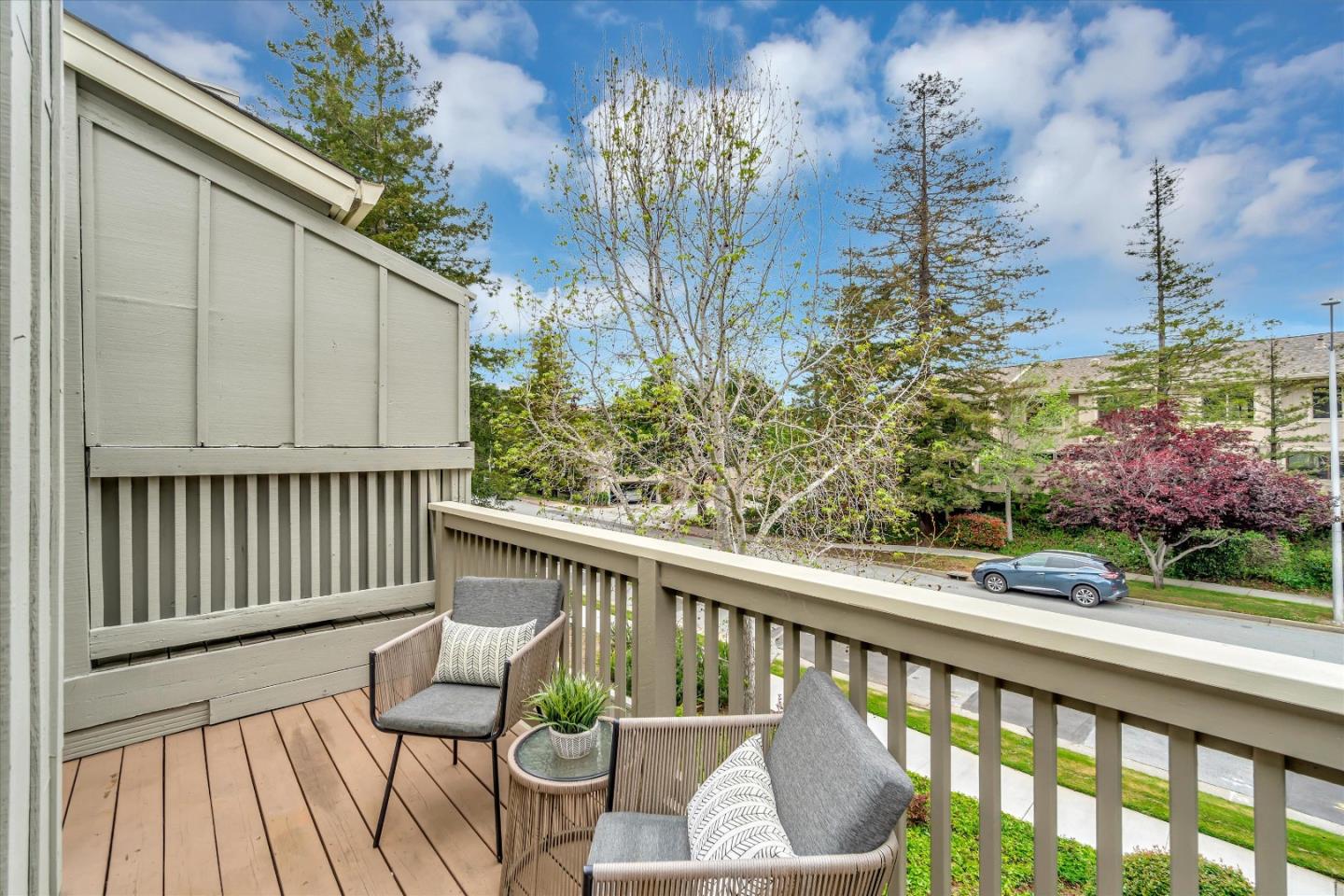 21 Needleridge Court