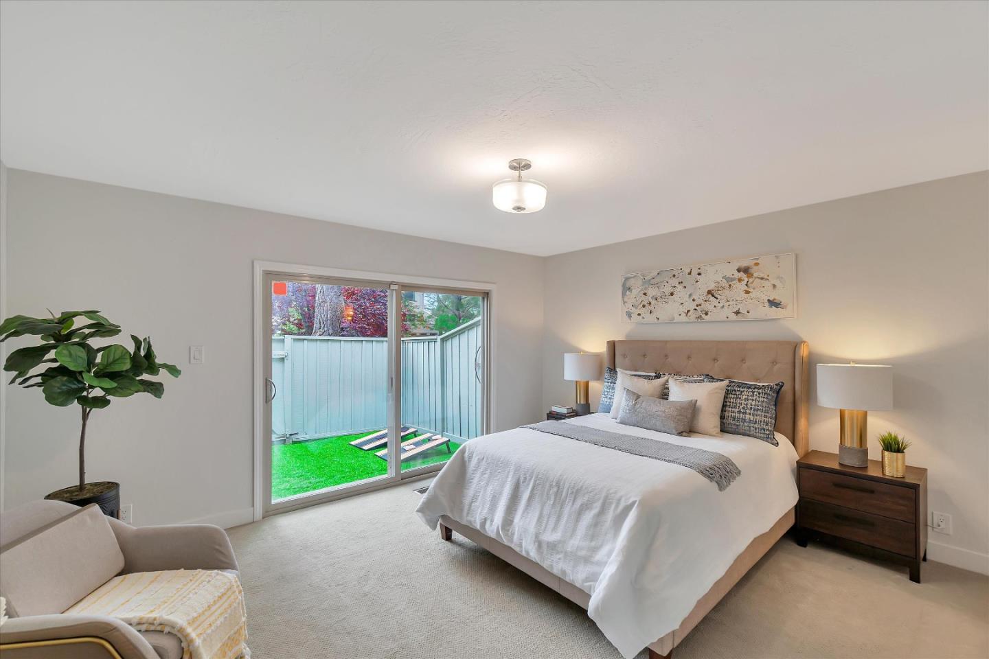 21 Needleridge Court