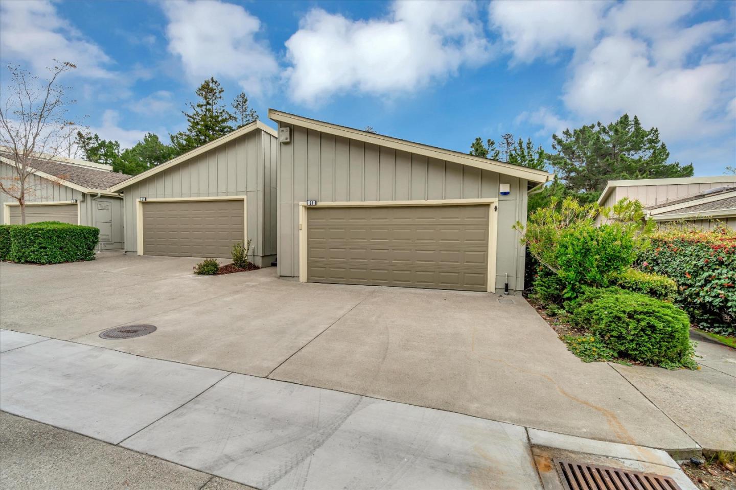 21 Needleridge Court