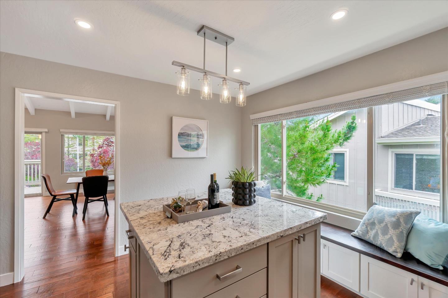 21 Needleridge Court