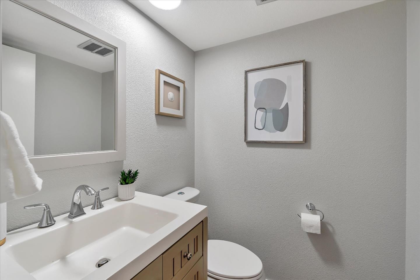 21 Needleridge Court