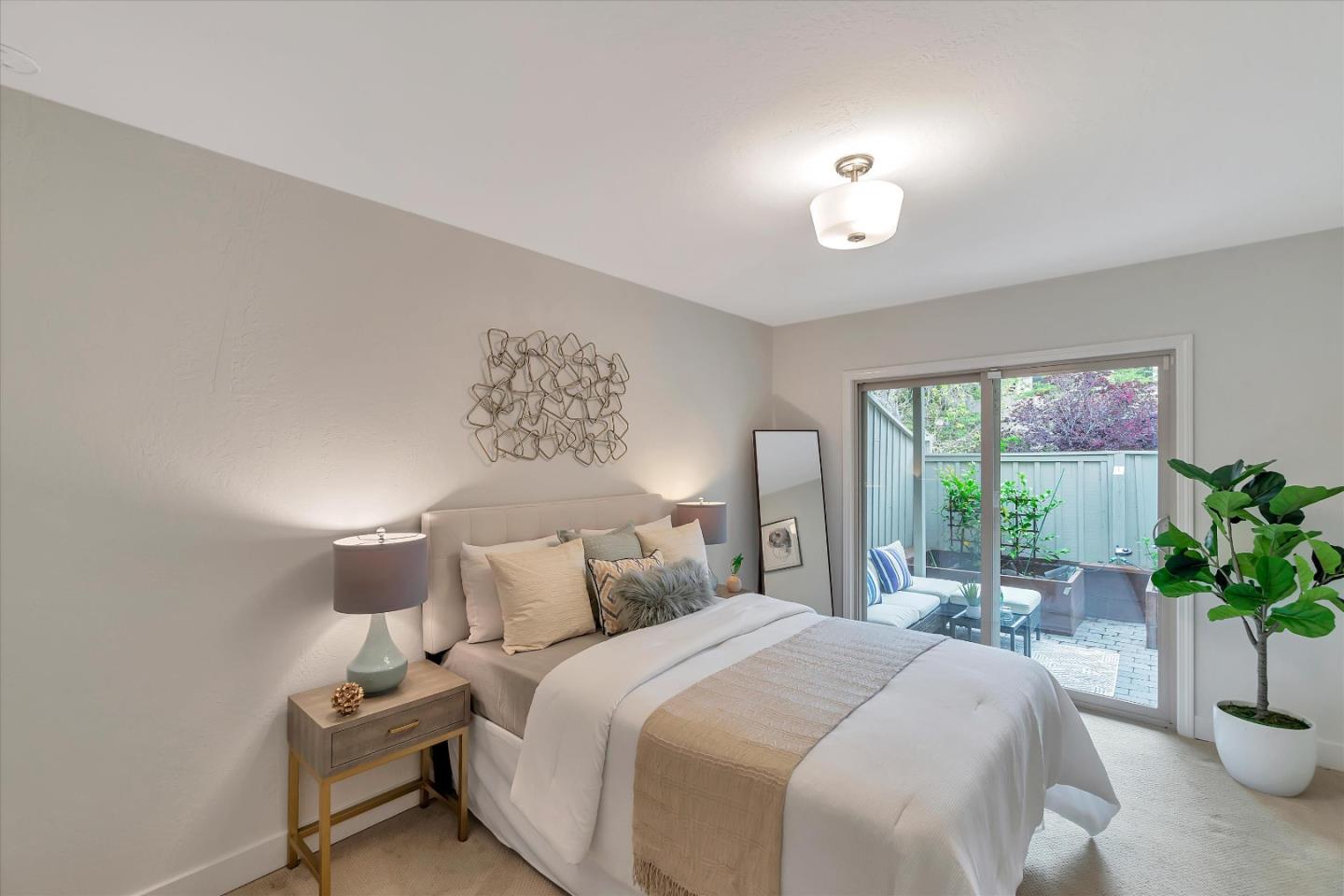 21 Needleridge Court