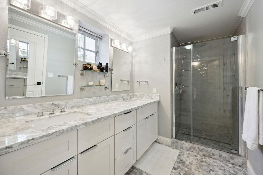 111 Saint Matthews Avenue #103, San Mateo