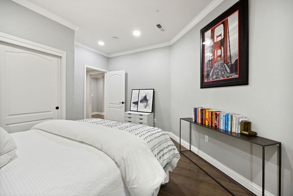 111 Saint Matthews Avenue #103, San Mateo