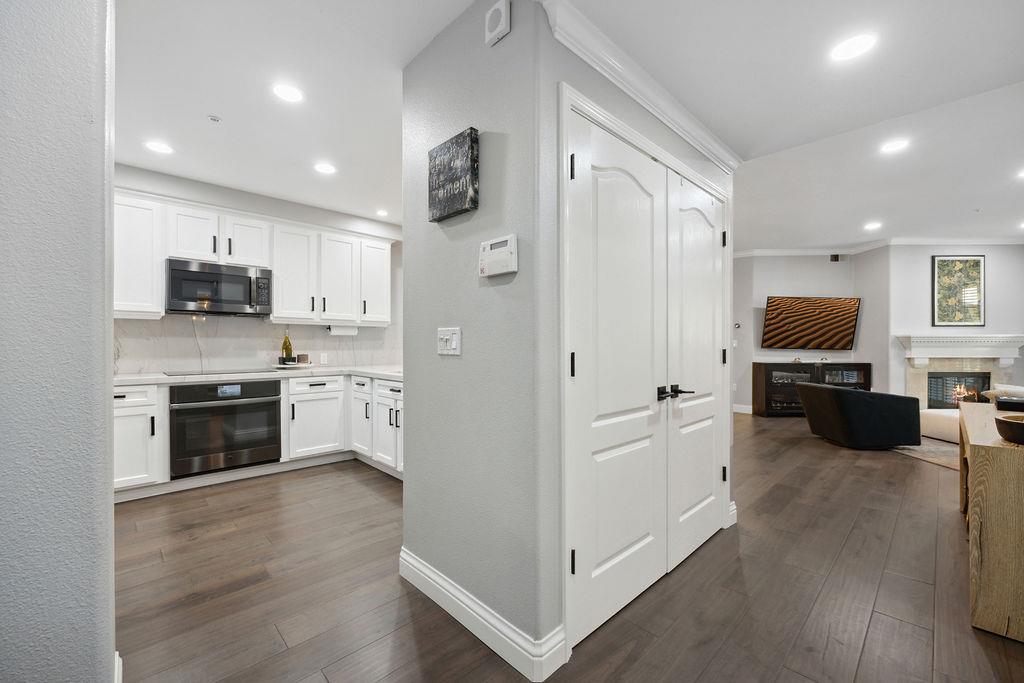 111 Saint Matthews Avenue #103, San Mateo