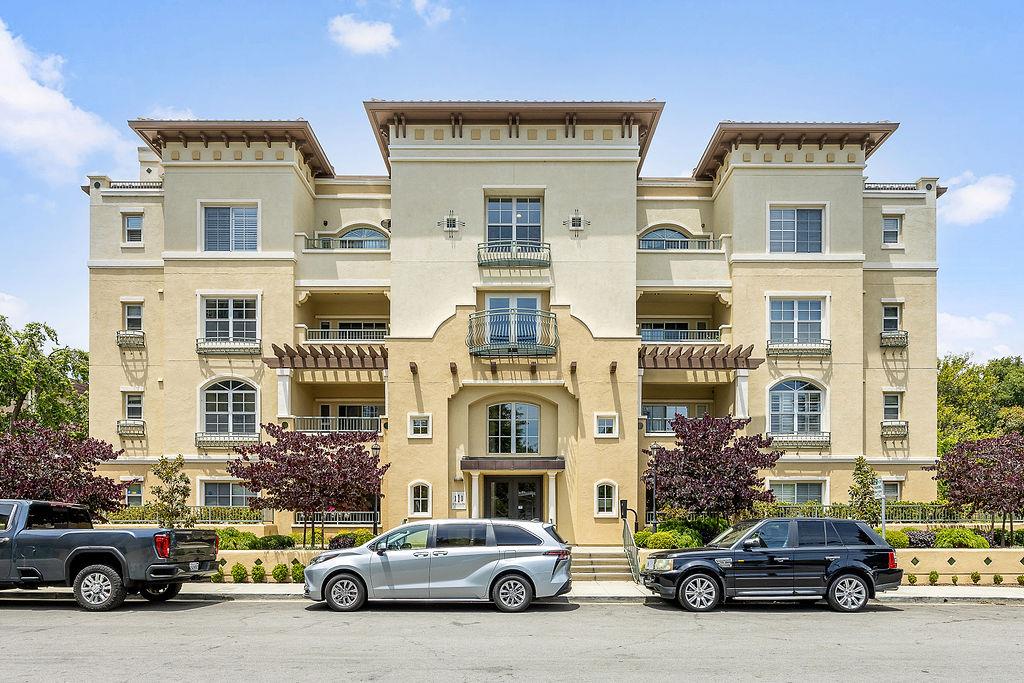 111 Saint Matthews Avenue #103, San Mateo