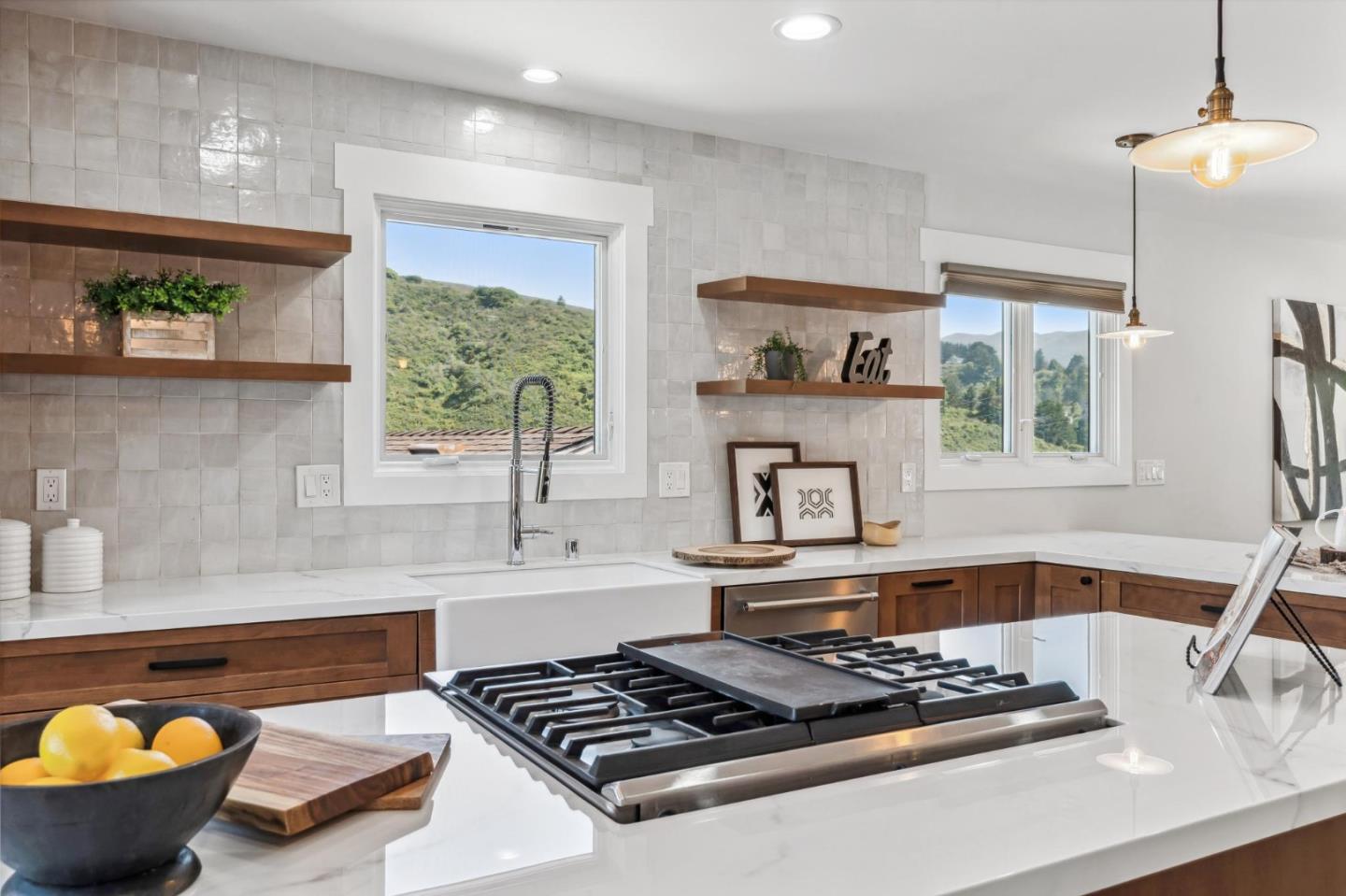 1024 Everglades Drive, Pacifica