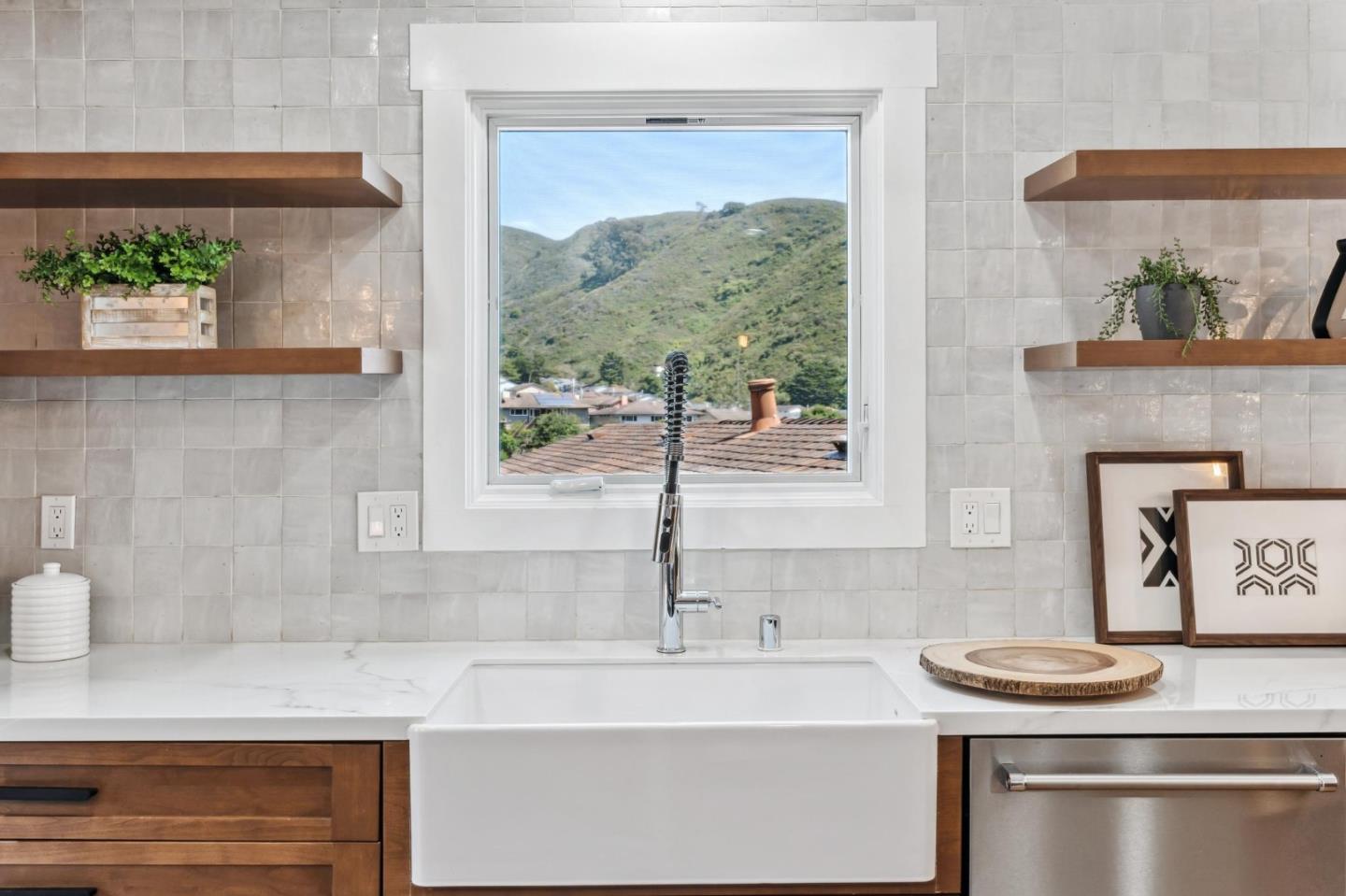 1024 Everglades Drive, Pacifica