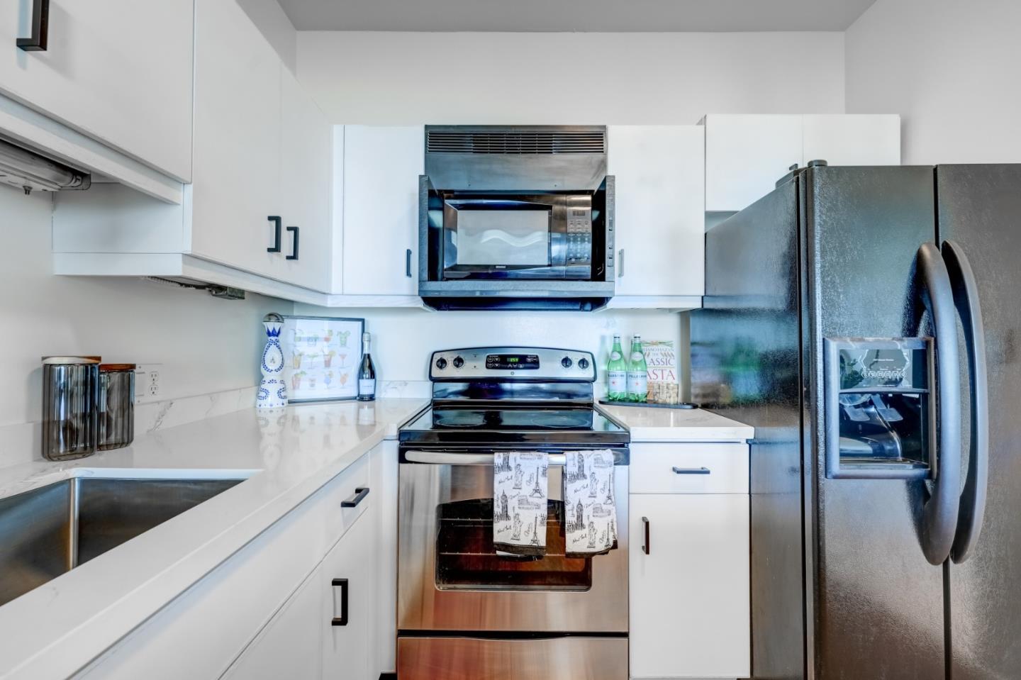 6363 Christie Avenue #1211, Emeryville