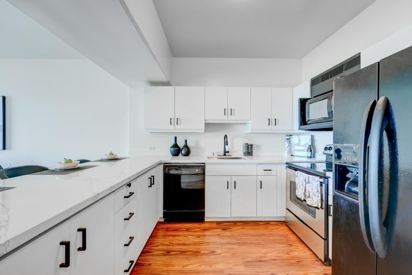 6363 Christie Avenue #1211, Emeryville