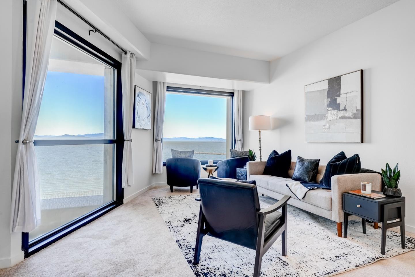 6363 Christie Avenue #1211, Emeryville