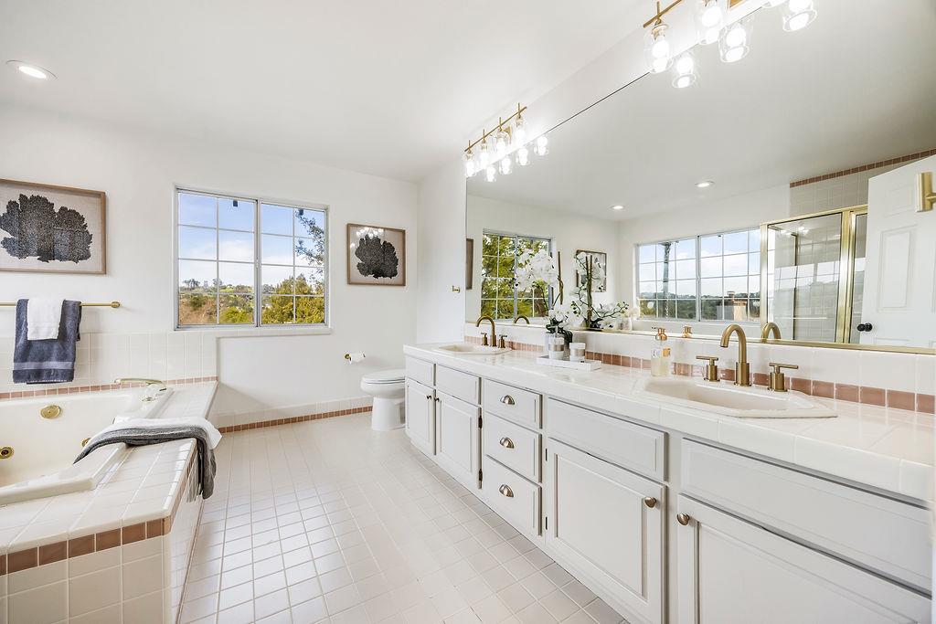33 Niner CT
