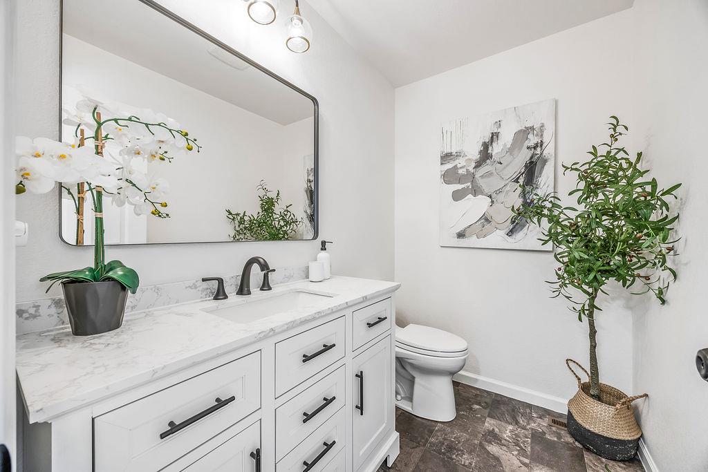 33 Niner CT