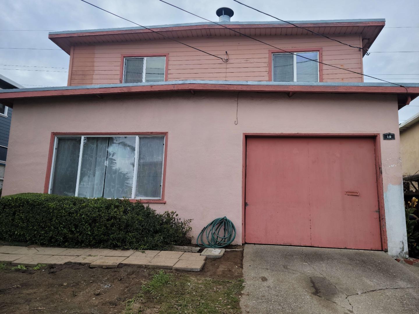 18 San Felipe Avenue