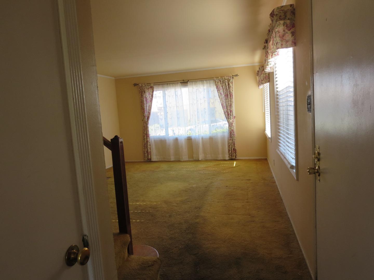 18 San Felipe Avenue