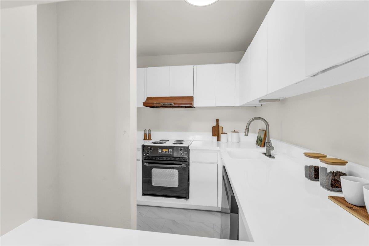 2655 Edison Street 209