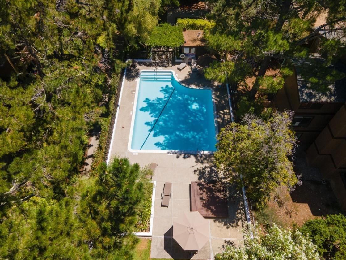 3316 Brittan Avenue 12, San Carlos