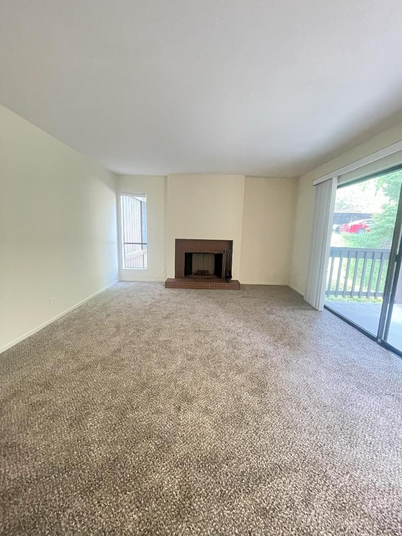 3316 Brittan Avenue 12, San Carlos