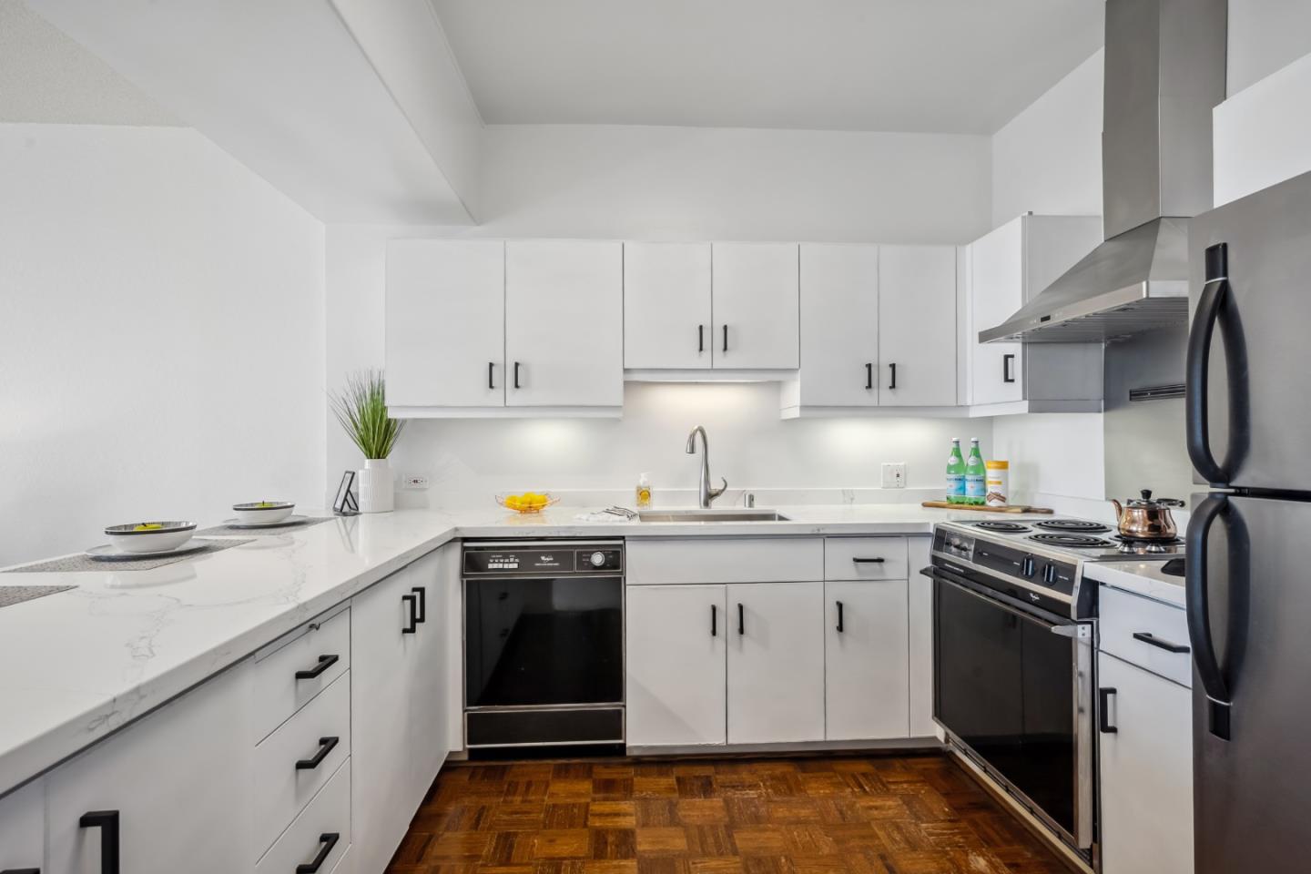 6363 Christie Avenue #2801, Emeryville