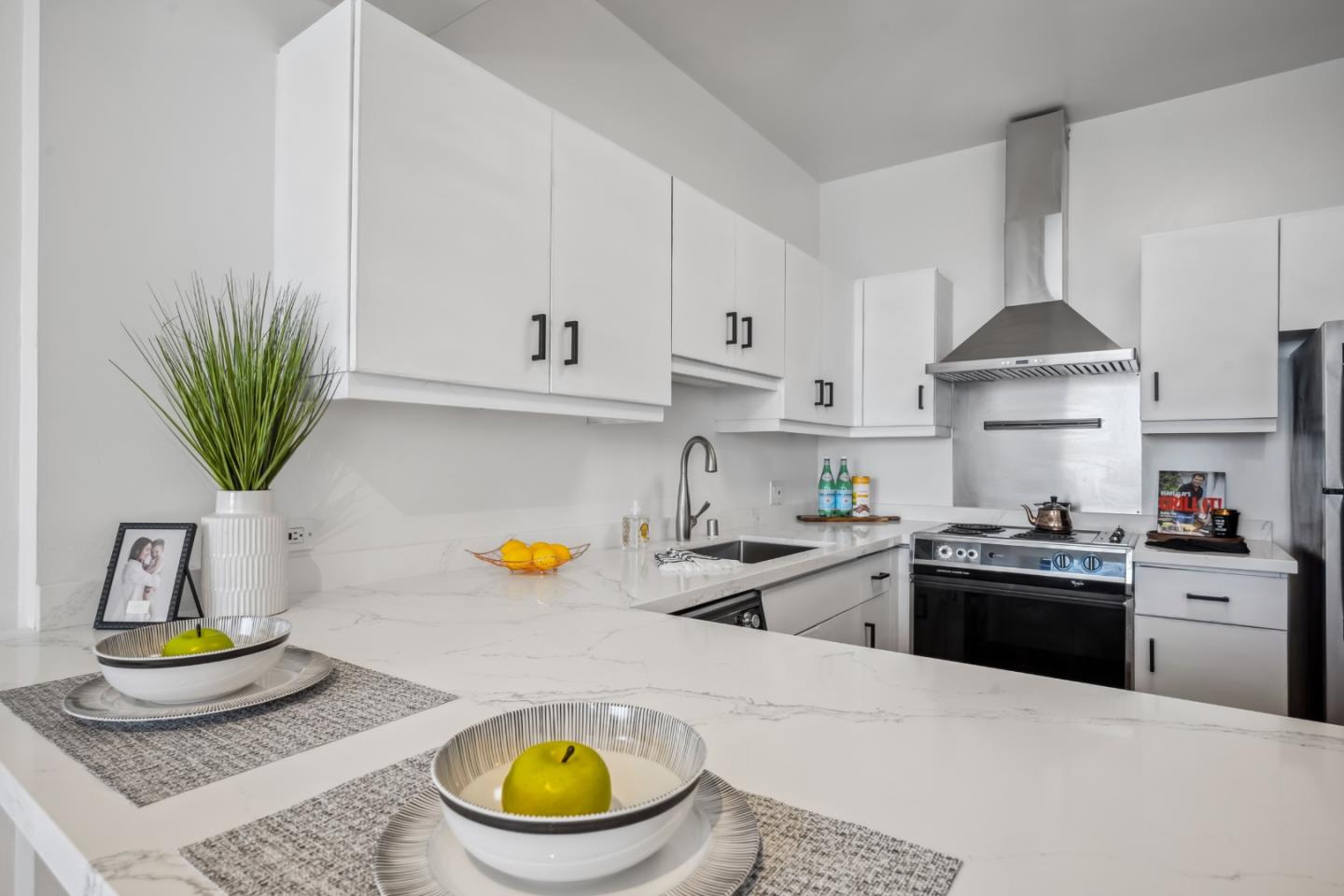 6363 Christie Avenue #2801, Emeryville