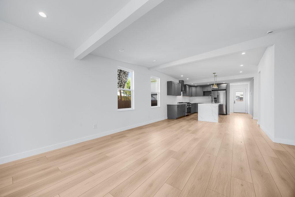 3040 Hoover Street, Redwood City