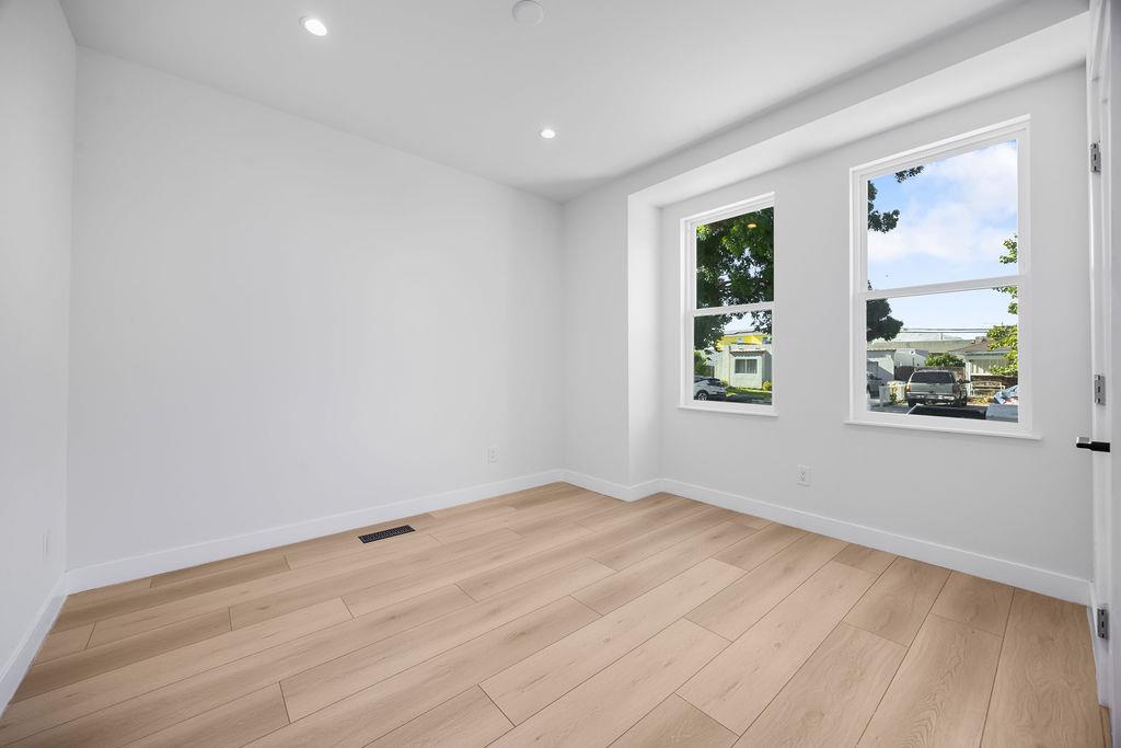 3040 Hoover Street, Redwood City