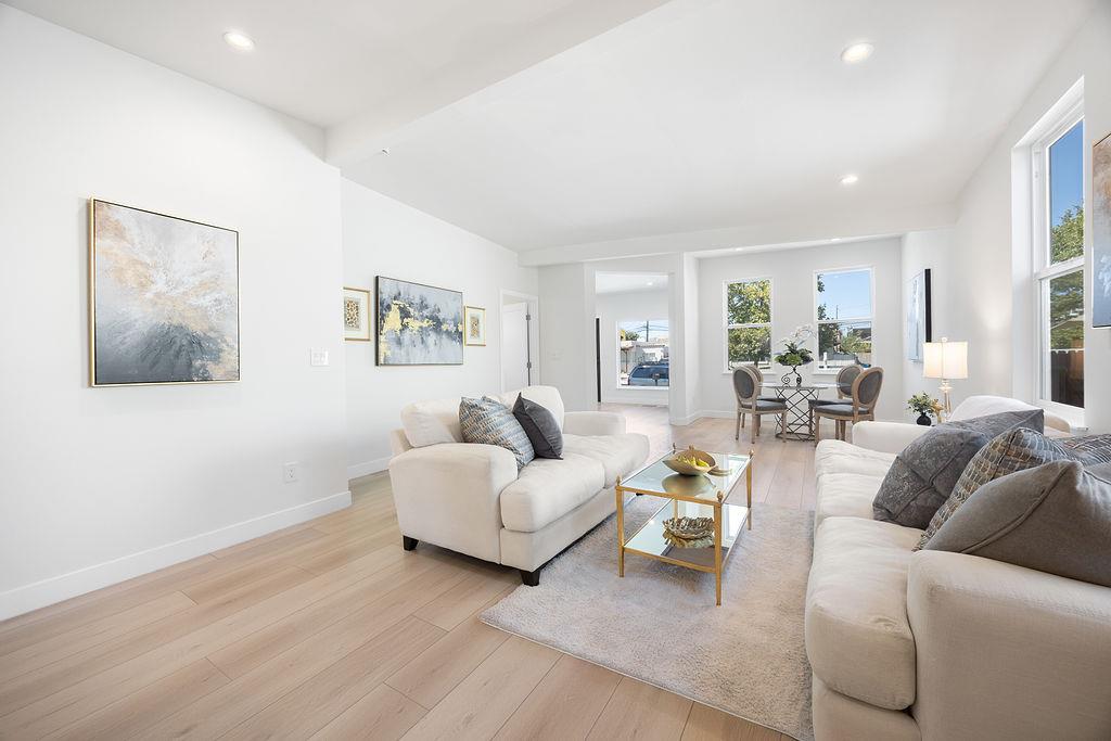 3040 Hoover Street, Redwood City