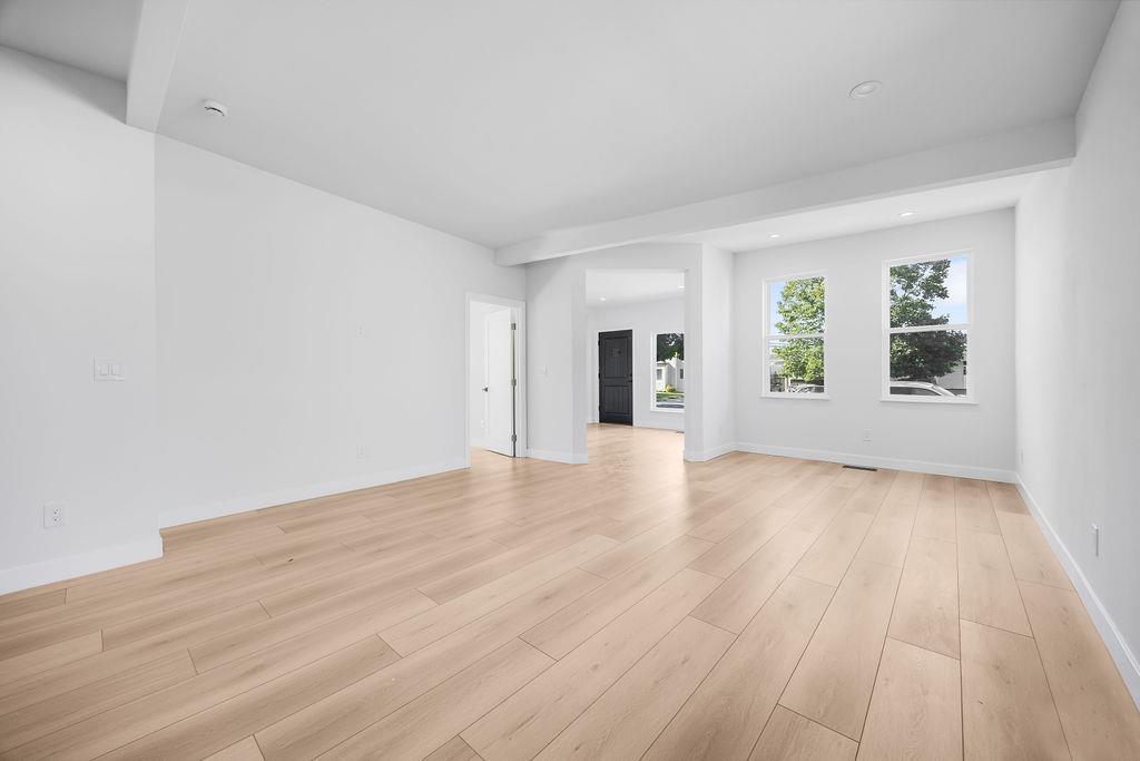 3040 Hoover Street, Redwood City