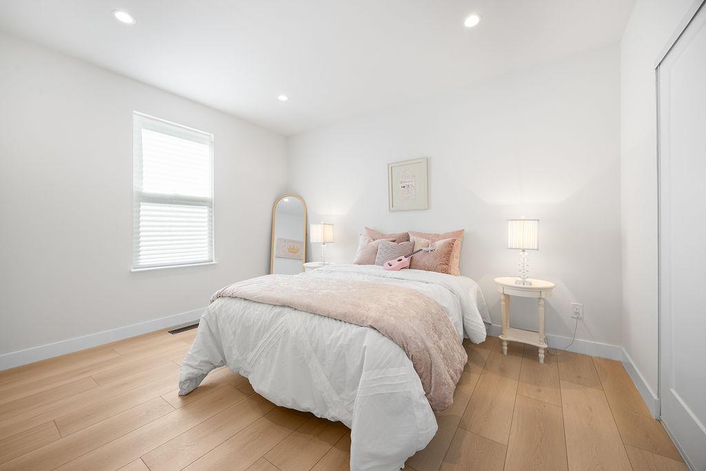 3040 Hoover Street, Redwood City