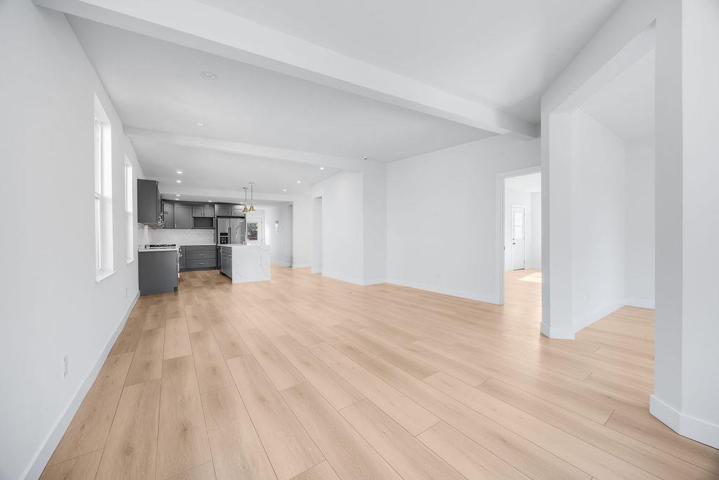 3040 Hoover Street, Redwood City