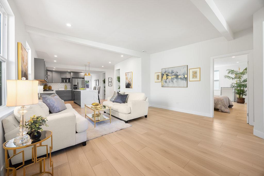 3040 Hoover Street, Redwood City
