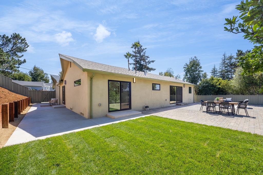 132 Lakeshore Drive, San Mateo