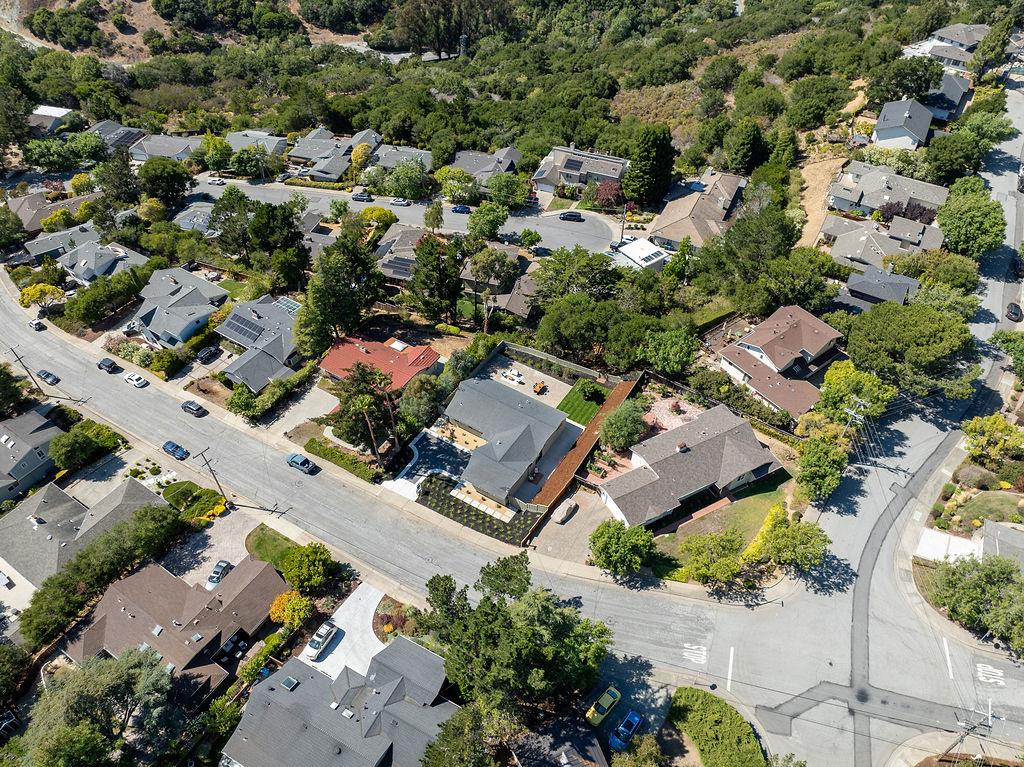 132 Lakeshore Drive, San Mateo