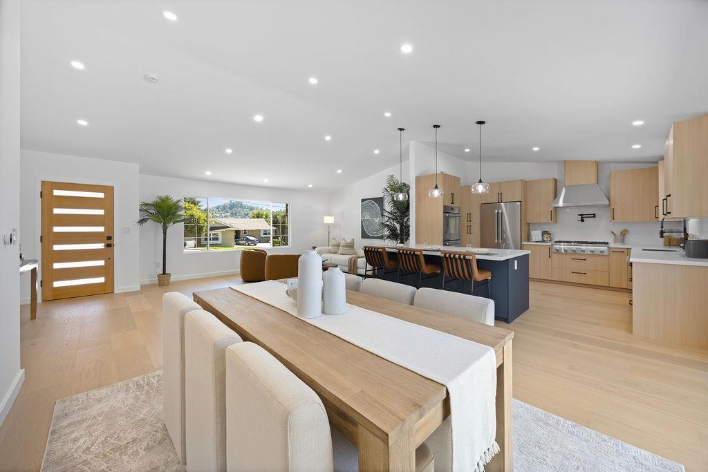 132 Lakeshore Drive, San Mateo