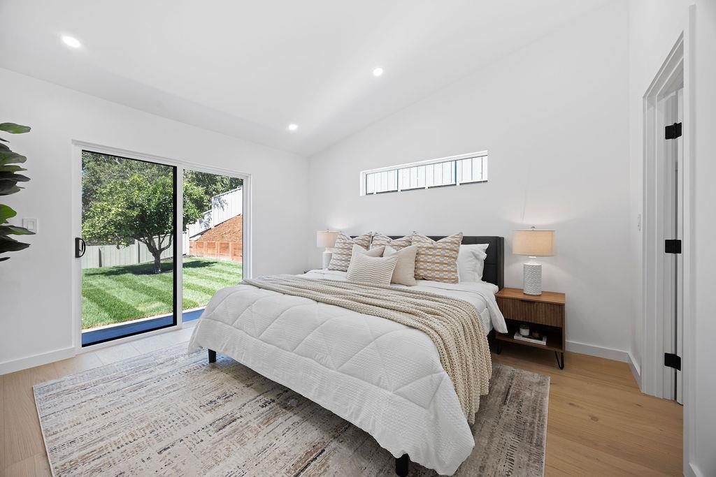 132 Lakeshore Drive, San Mateo