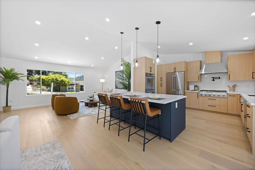 132 Lakeshore Drive, San Mateo