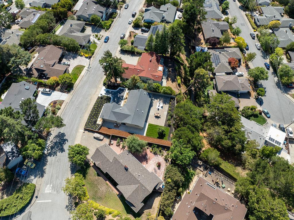 132 Lakeshore Drive, San Mateo