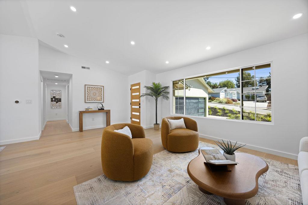 132 Lakeshore Drive, San Mateo