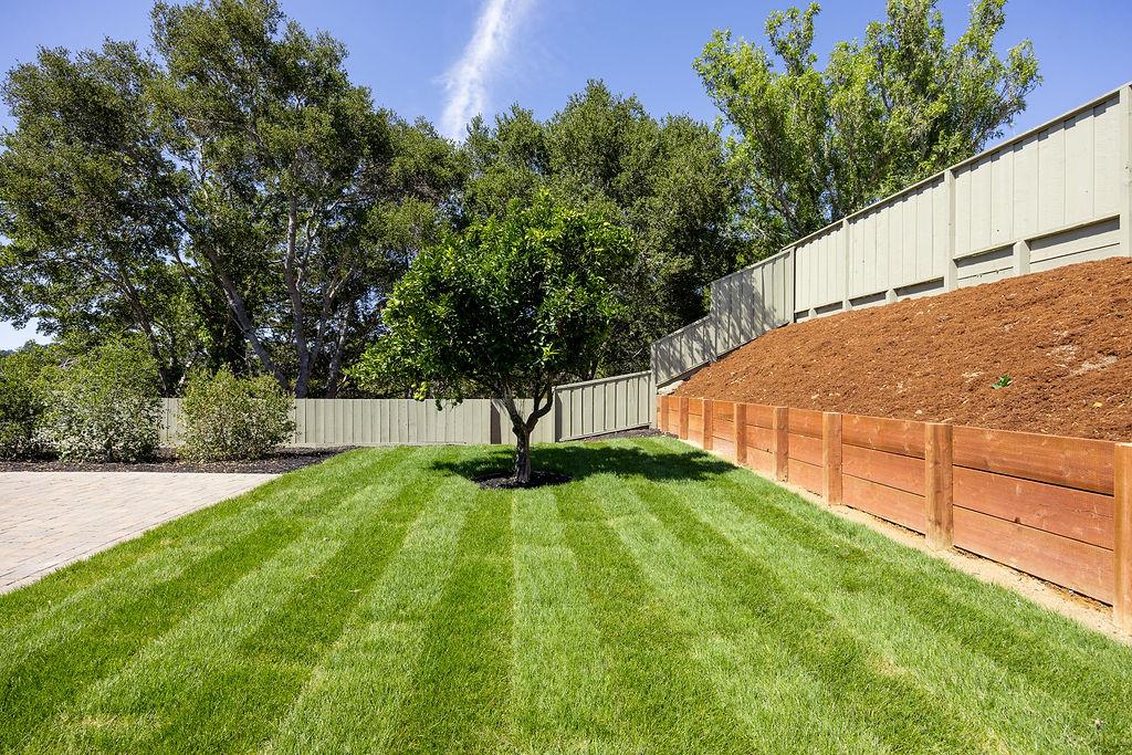 132 Lakeshore Drive, San Mateo