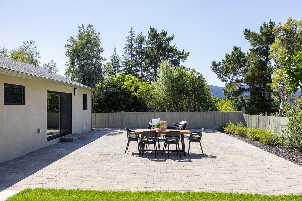 132 Lakeshore Drive, San Mateo