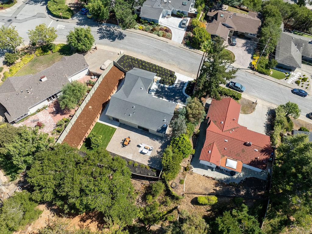 132 Lakeshore Drive, San Mateo