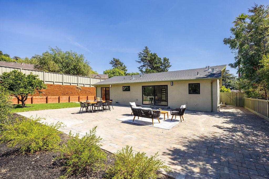 132 Lakeshore Drive, San Mateo
