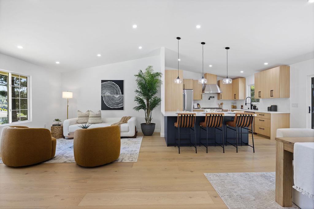 132 Lakeshore Drive, San Mateo