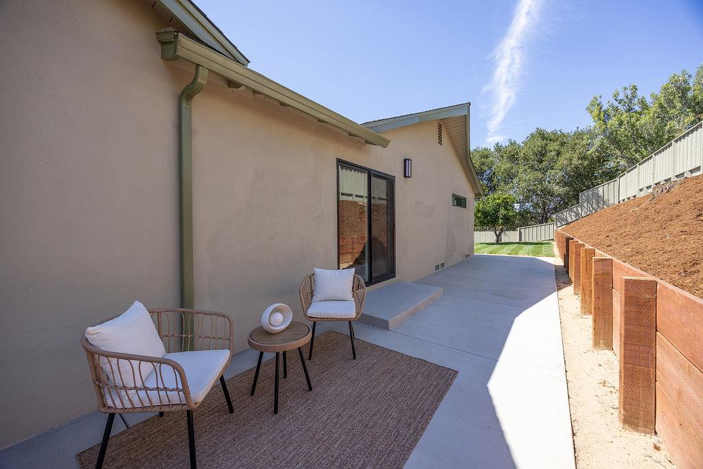 132 Lakeshore Drive, San Mateo