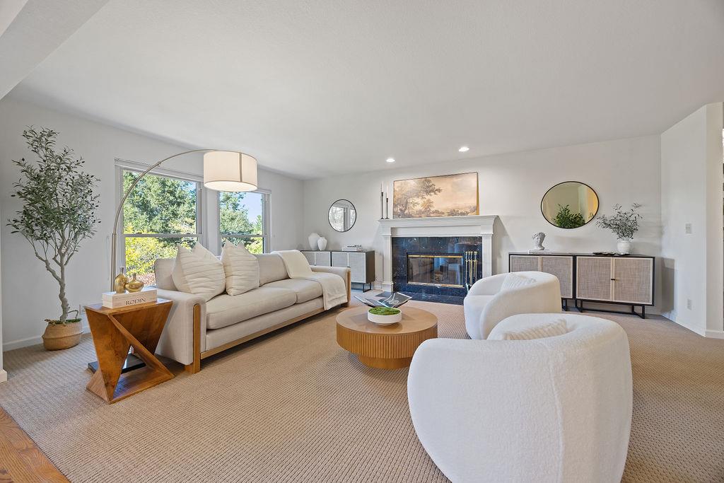 16 Niner Court, Redwood City