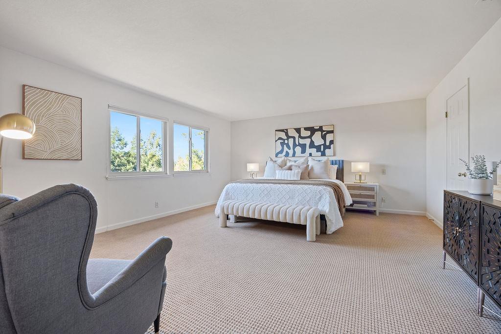 16 Niner Court, Redwood City