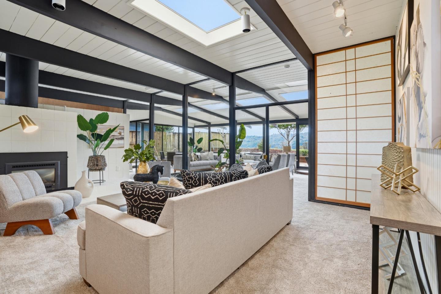 1712 Lexington Avenue