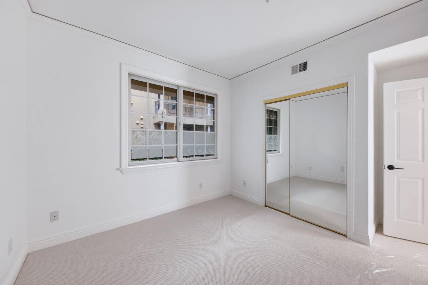 153 N. San Mateo Drive 204, San Mateo