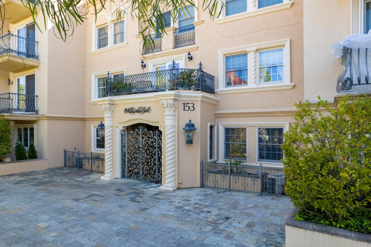 153 N. San Mateo Drive 204, San Mateo