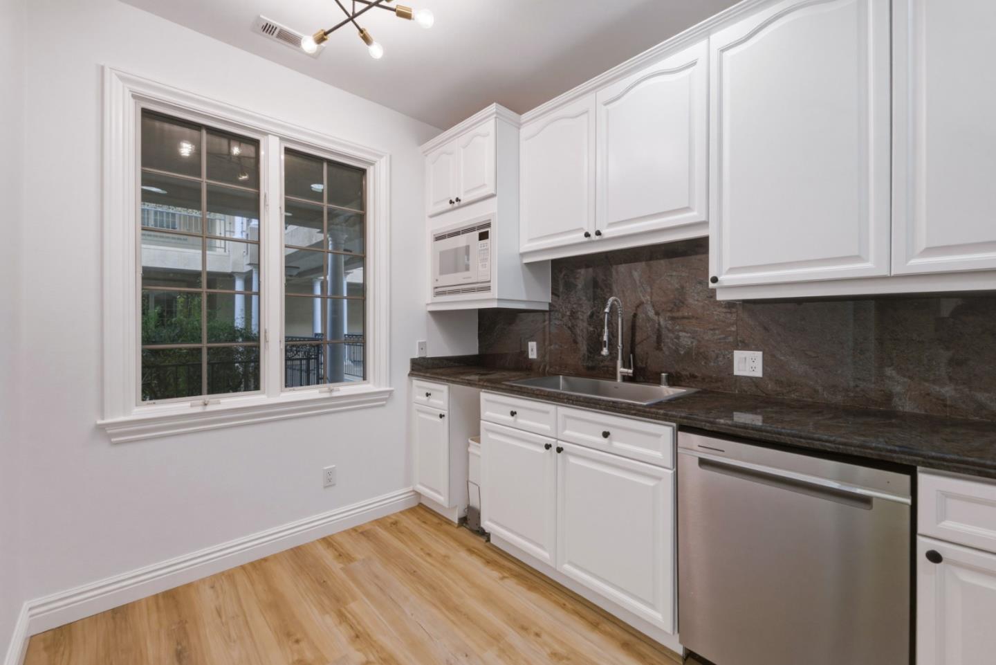 153 N. San Mateo Drive 204, San Mateo